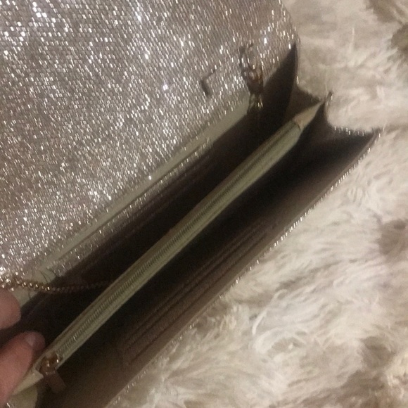 Gold Clutch - Picture 3 of 3